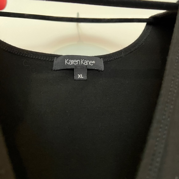 Karen Kane sleeveless faux wrap tank with side ties black XL - Picture 7 of 8